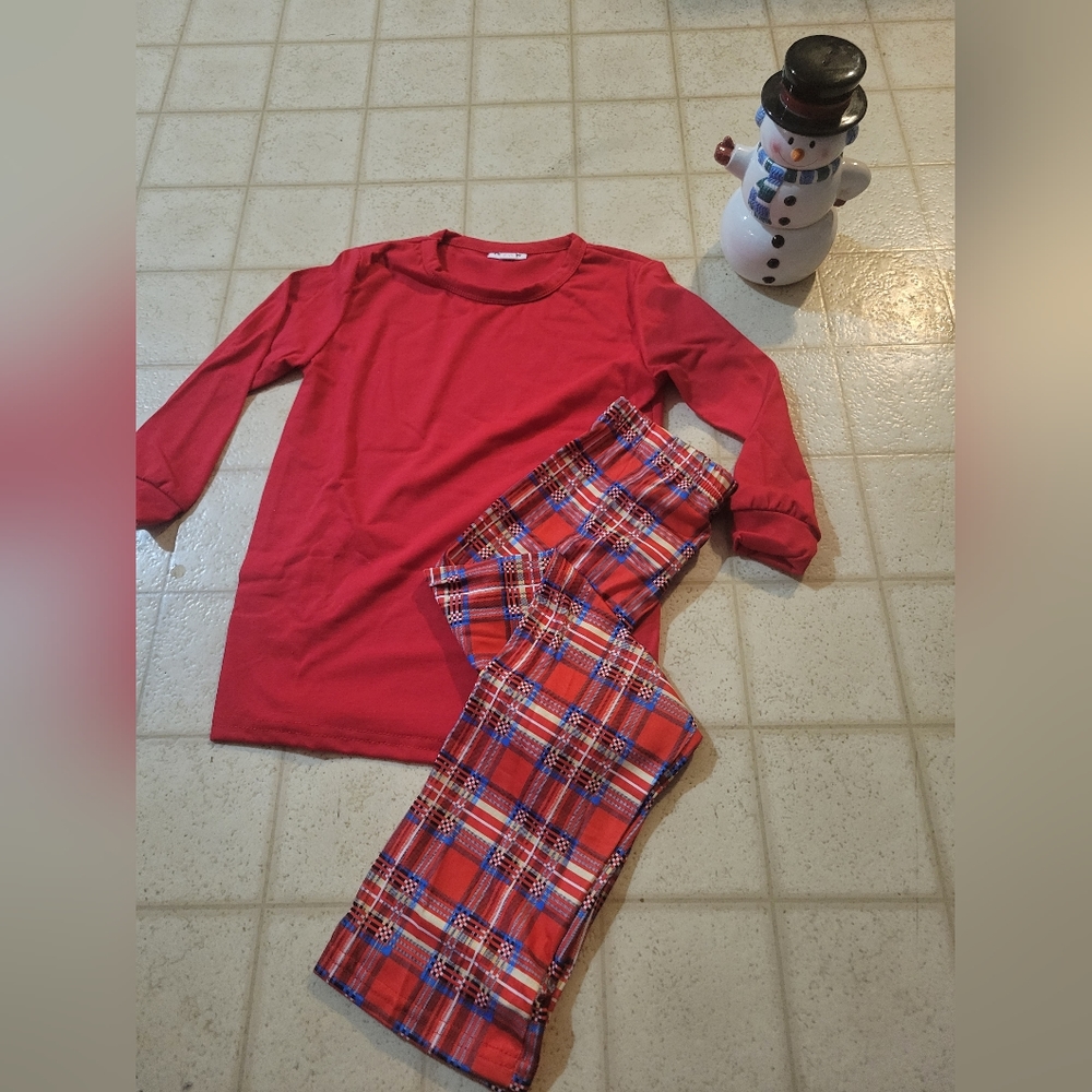 NWT Boys Chicmatchy Family Pajamas